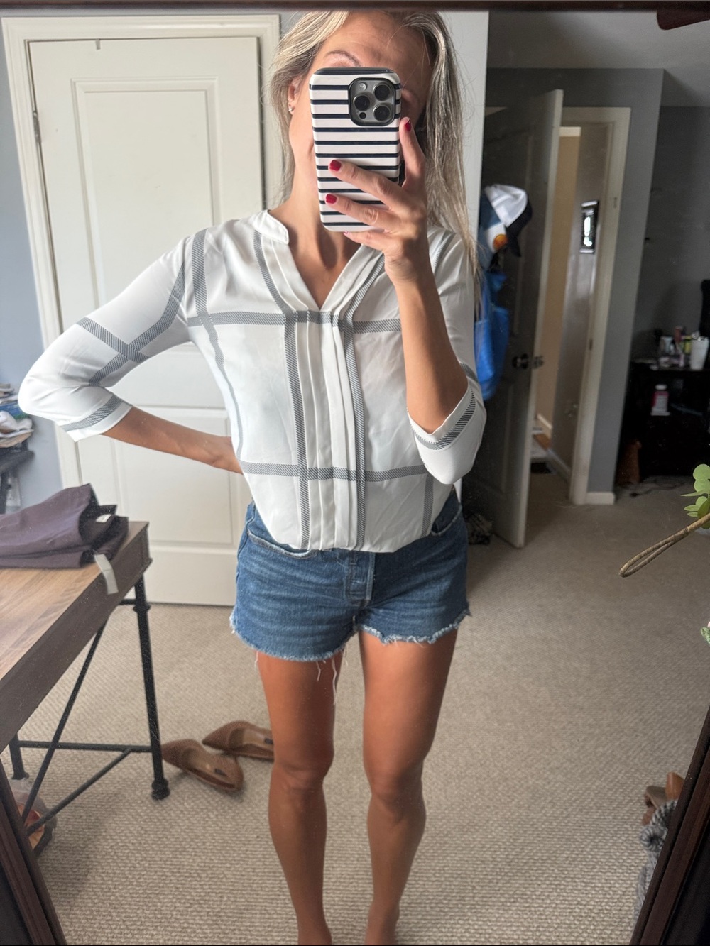 Blouses - Picture 2 of 2